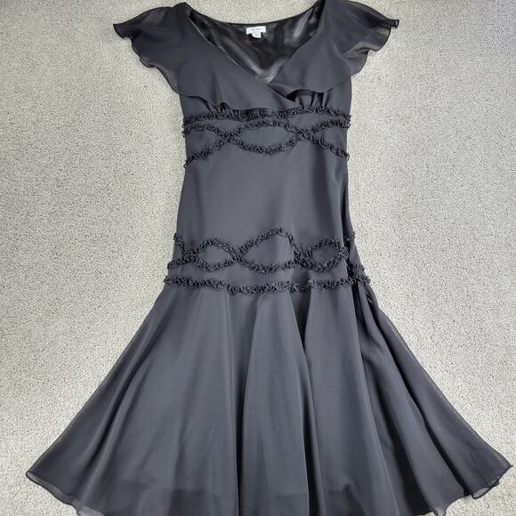 VTG Liz & Co Cocktail Dress Womens 8 Black Ruffled Detail V-Neck Flutter Sleeve - Picture 3 of 13